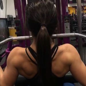 Meet your Posher, Miriam